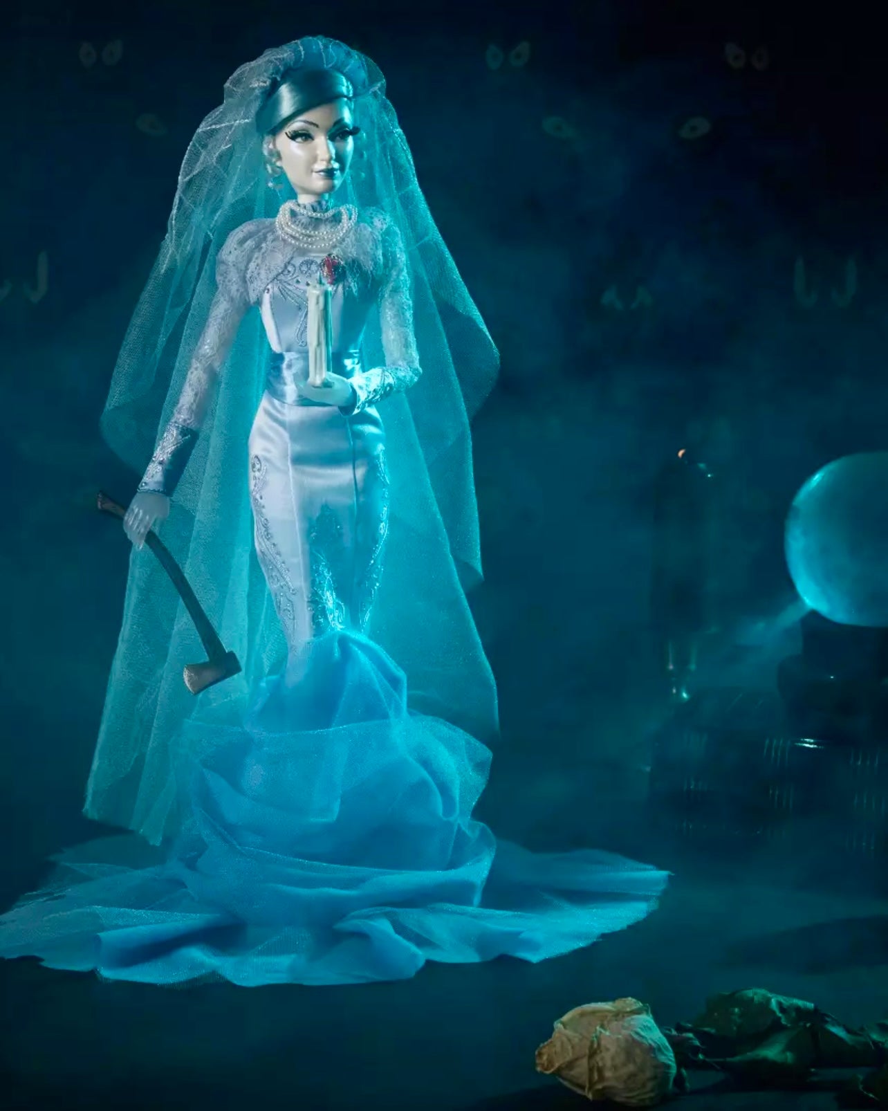 Disney Parks Haunted Mansion Constance Hatchaway Bride 17" LE Collector Doll