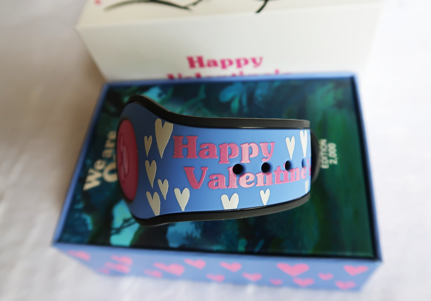 Lion King We Are One Valentine’s Day 2021 Magic Band LE 2000 New And Unlinked, Lion King Valentines Magic Band 2021